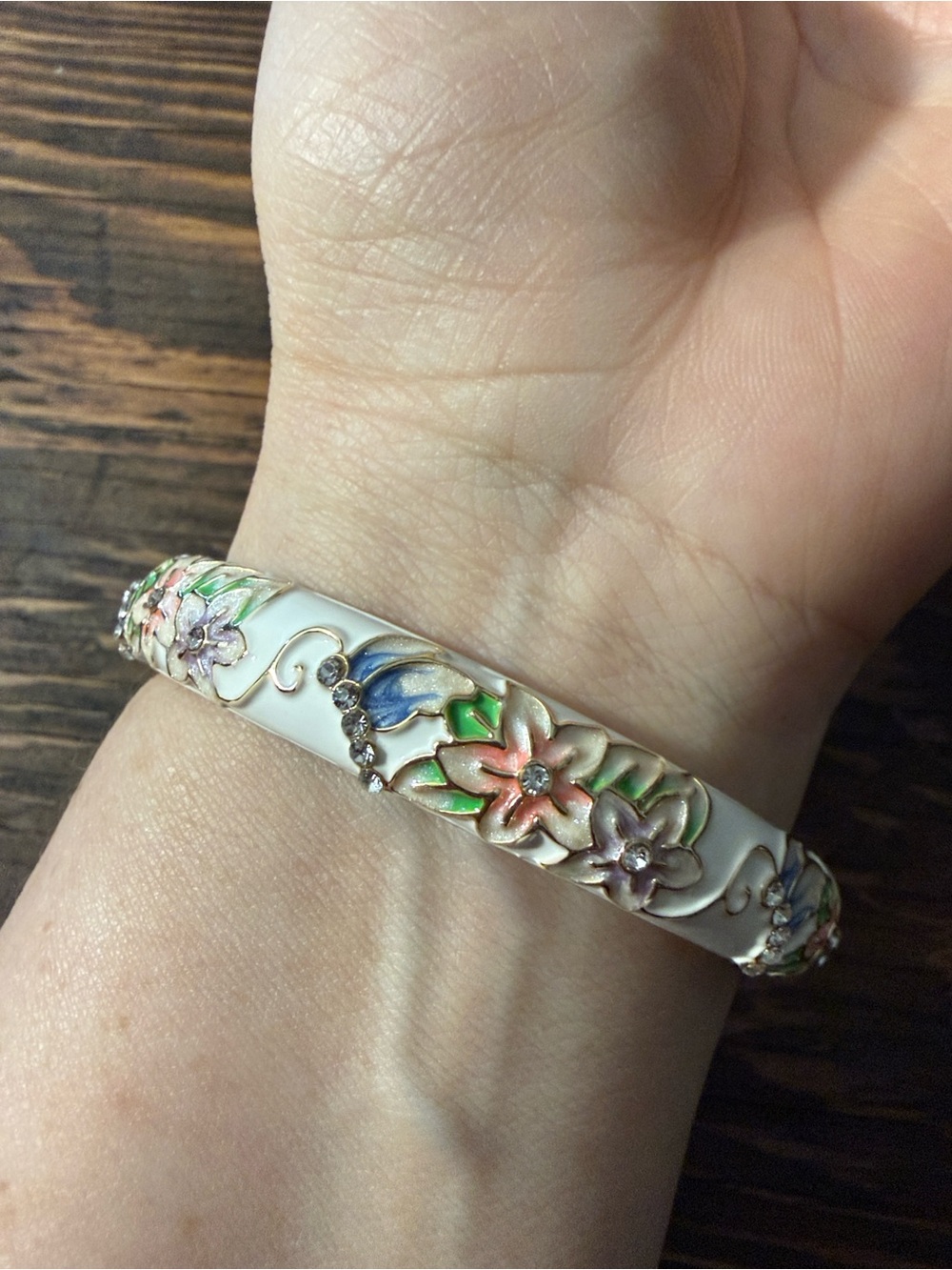 Gold Plated White floral enamel hinged bangle bracelet with rhinestones